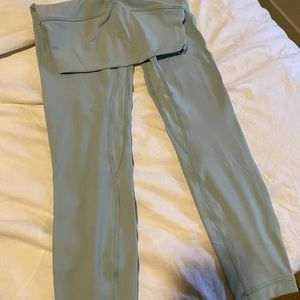 Limited edition lululemon aligns